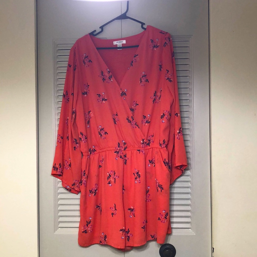 Peach romper with small flowers. Size XXL